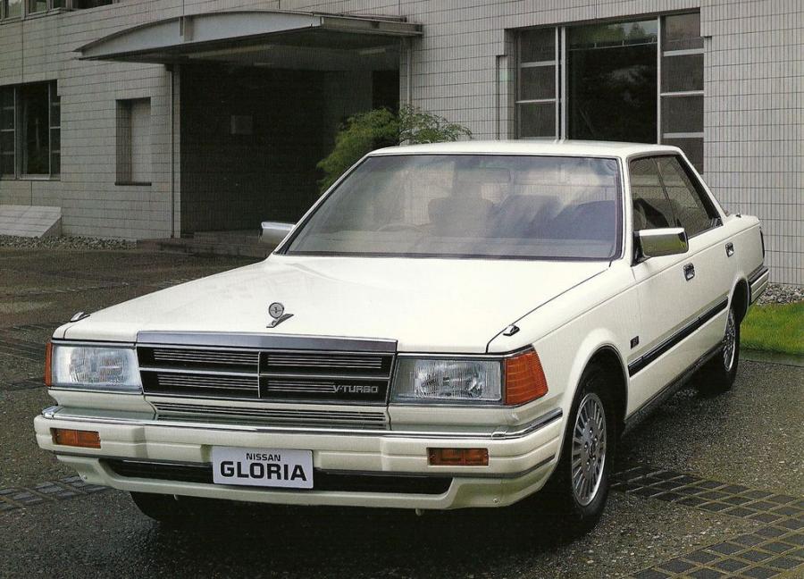  Nissan Gloria Hardtop 1983 года  (фото 2 из 2)